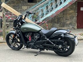 Indian Scout Rogue - 1
