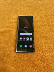 Samsung Z Fold 2 5G s prasklým lcd
