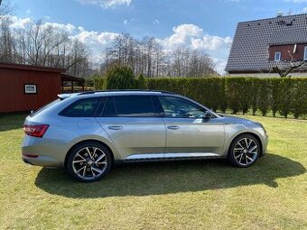 Škoda Superb 2.0 TSi Sportline - 1