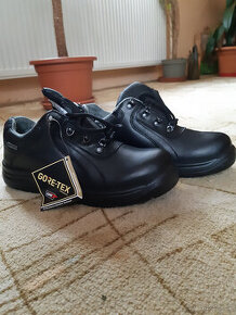 gore-tex polobotky