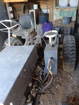 Traktor domácí výroby motor spartak
