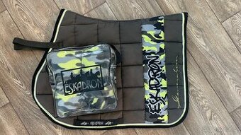 Podsedlová dečka Eskadron Big Square khaki a bandáže