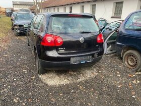 Volkswagen Golf V