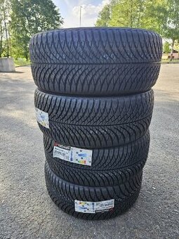Celoroční pneu 245/45 R19 102Y