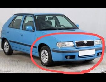Koupím PŘEDNÍ nárazník Felicie modrá světlá (light blue sky)