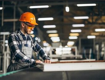 Seřizovač CNC Fréz - Praha 9,náborový příspěvěk 15 000 Kč