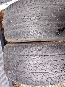 305/40/20 112v Pirelli - zimní pneu 2ks