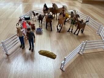 Schleich koně - set 2