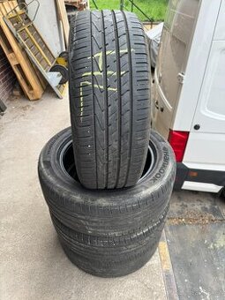 4ks 235/55/18 Hankook Kodiaq, Tiguan apod.