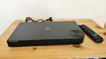 Blu-ray přehrávač SAMSUNG BD-F5500 - velmi dobrý stav