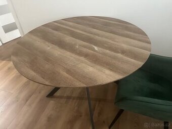 Jídelní stůl 120cm - 1