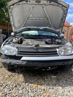 VW Golf Mk4 1.6 bouraný