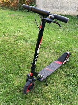 Elektrokoloběžka Aprilia esr2 evo