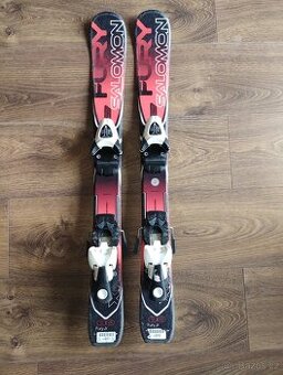Lyže 80cm a 90 cm + lyžařské boty 19,5