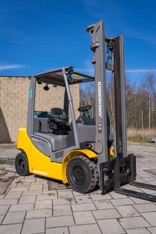 Vysokozdvižný vozík Jungheinrich TFG 425s (VV0067)