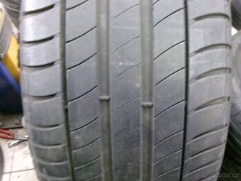 215/50 R18 MICHELIN (4mm) č.14083/d1