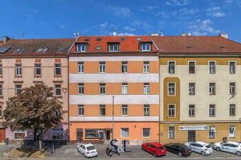 Prodej komerčních  prostor 222 m², Praha - Vysočany