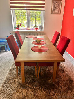 Čalouněná jídelní židle