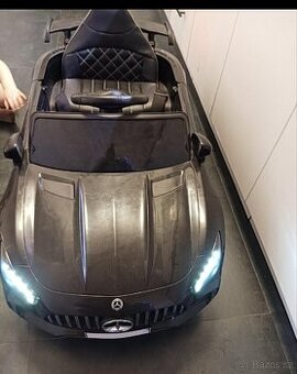 Elektrické auto Mercedes AMG