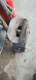 Automatický závěs