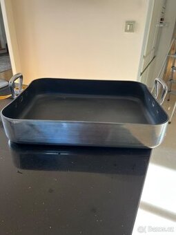 Velký pekáč na krůtu Williams Sonoma 35x45 cm