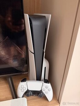 Sony PlayStation 5 slim - verze s mechanikou