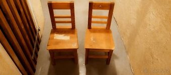 Dětské dřevěné židle