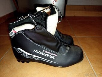 Běžecké boty NNN vel 45