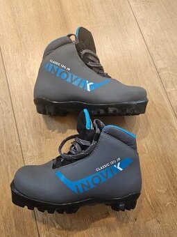 Dětské boty na běžky Inovik 130 JR, velikost 32, vázání NNN