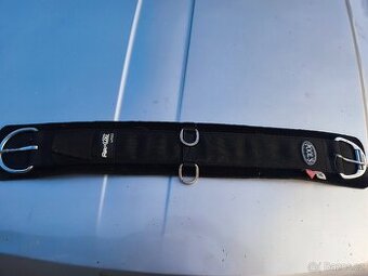 Westernový podbřišník