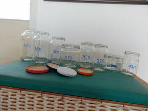 Zavařovací sklenice + láhve na alkohol