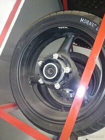 Kolo, svody, kyvka, větrák Hornet 600