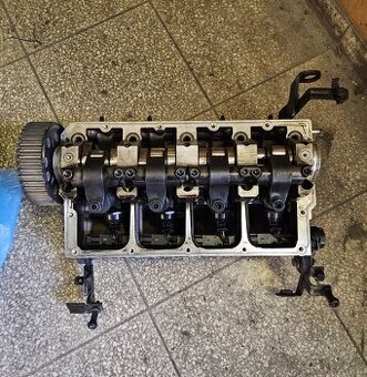 PRODÁM KOMPLETNÍ HLAVU 1.9TDI 77KW