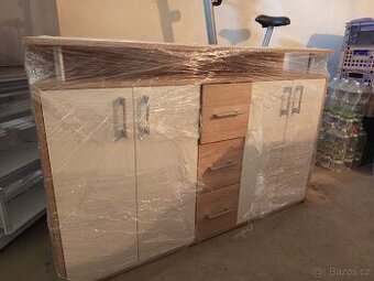 lednička, pračka, skříně