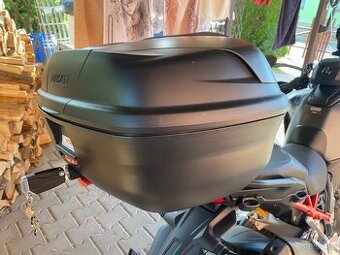 Plastové Givi kufry pro Ducati Multistrada V4