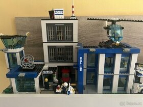 Lego policejní stanice - 1