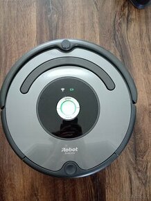 Robotický vysavač - iRobot Roomba