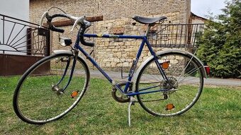 FAVORIT 1987 a retro příslušenství