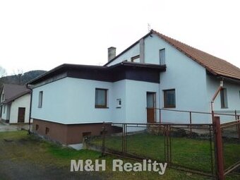 Pronájem bytu  3+1 v přízemí RD Malenovice