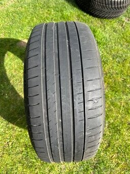Michelin Pilot sport 4 225/40 R19