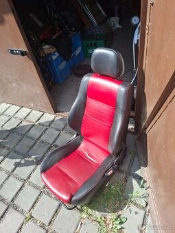 Sedačka astra g linea rossa