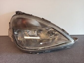 Přední světlo Mercedes A pravé
