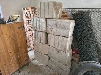 Cihly za odvoz