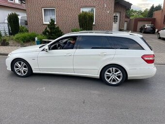 Mercedes-Benz E350 2010 3.0CDI (Německo)