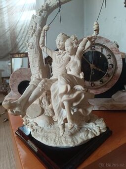 Socha Capodimonte G.Armani výš. 40cm. - 1