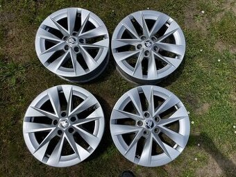 Alu original Škoda rotare r17 octavia iv