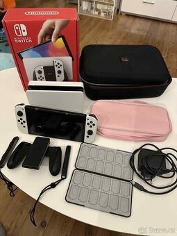 Nintendo switch OLED v záruce TOP STAV + příslušenství