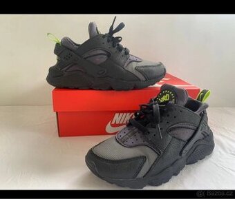 Nike Air Huarache