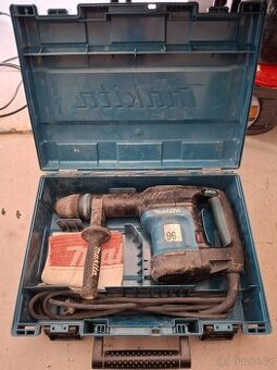 Makita HM0870C