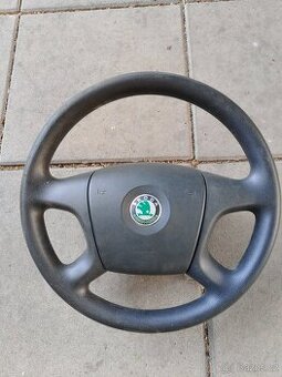 Volant Škoda Octavia II